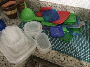 seriously. for inner peace, get rid of all tupperware that doesn't match. and for God's sake - STORE THEM WITH THE LID ON. I don't understand any other way. I threw all of this out.